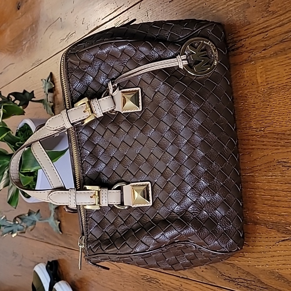 Michael Kors Brown Woven leather hand bag